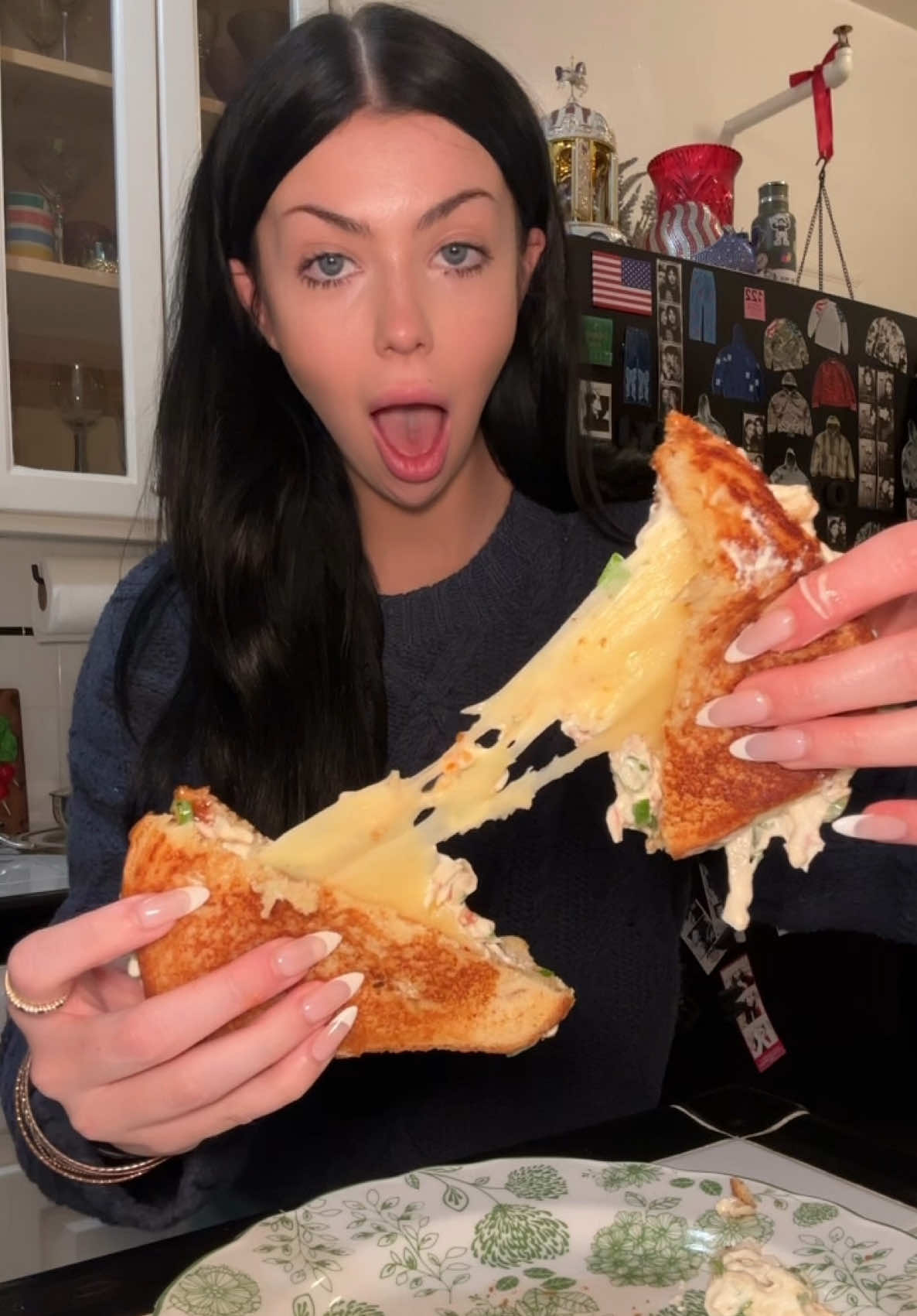 crab rangoon grilled cheese 🦀🥟🥪💋
