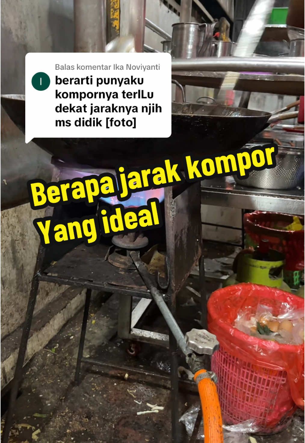 Membalas @Ika Noviyanti berapa jarak kompor yang ideal  #nasigoreng #trending #nasigorengabangabang #nasgormasdidik #kulinerindonesia #wajanantilengket #kulinerviral #kulinernusantara 