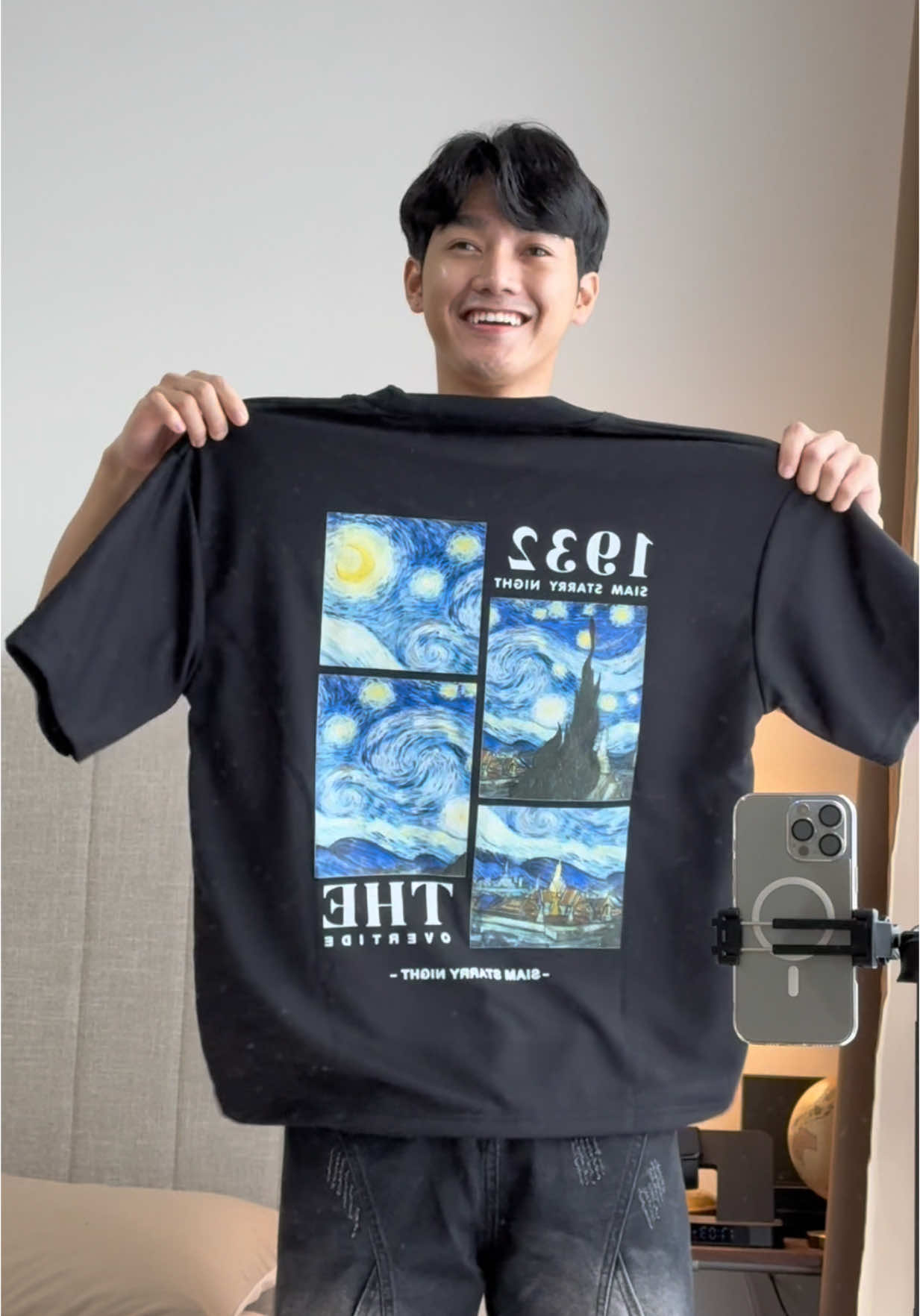 #Overtide #เสื้อยืดOvertide #เสื้อยืด #เสื้อoversize #starrynight #เสื้อยืดโอเวอร์ไซส์ #เสื้อยืดแนวสตรีท #ผู้ชาย #เสื้อผ้าผู้ชาย #แต่งตัวผู้ชาย #เสื้อยืดใส่สบาย #คลาสแฟชั่น #tiktoklooks 