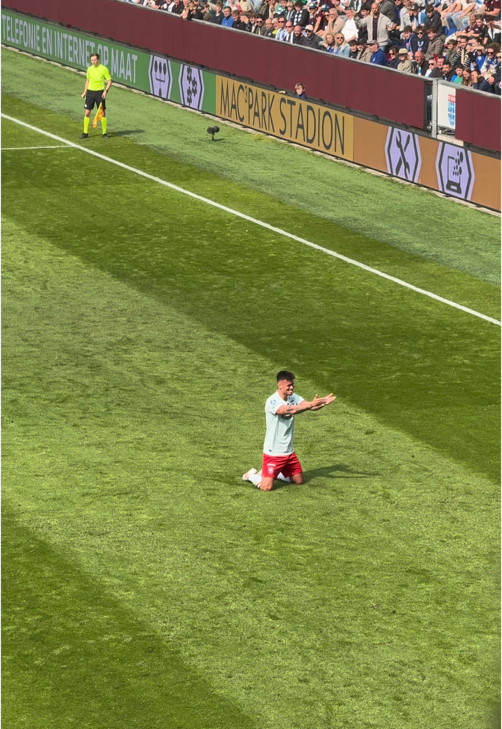 mees ngoceh😭 #meeshilgers #fctwente 