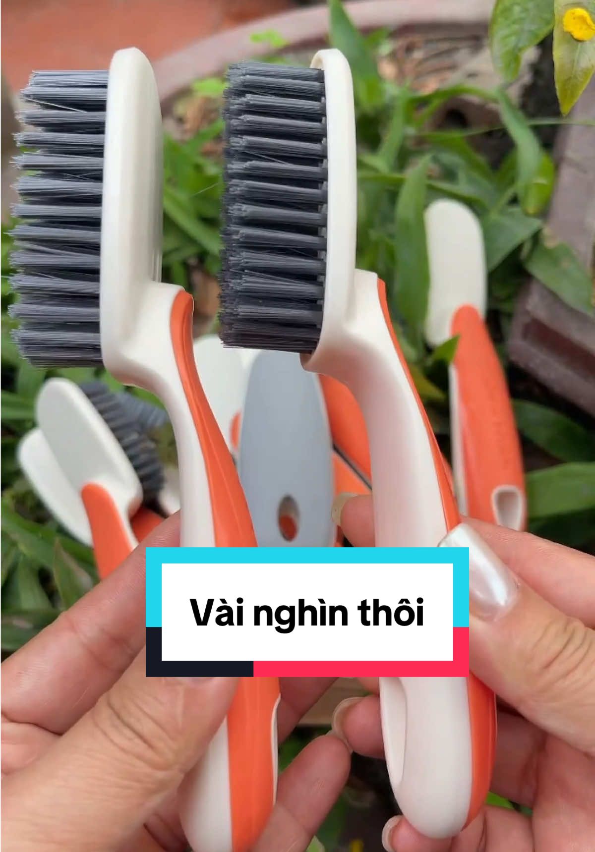 Bàn chải giầy dép 4K #xuhuong #giadungtienich #banchai #banchaidanhgiay 