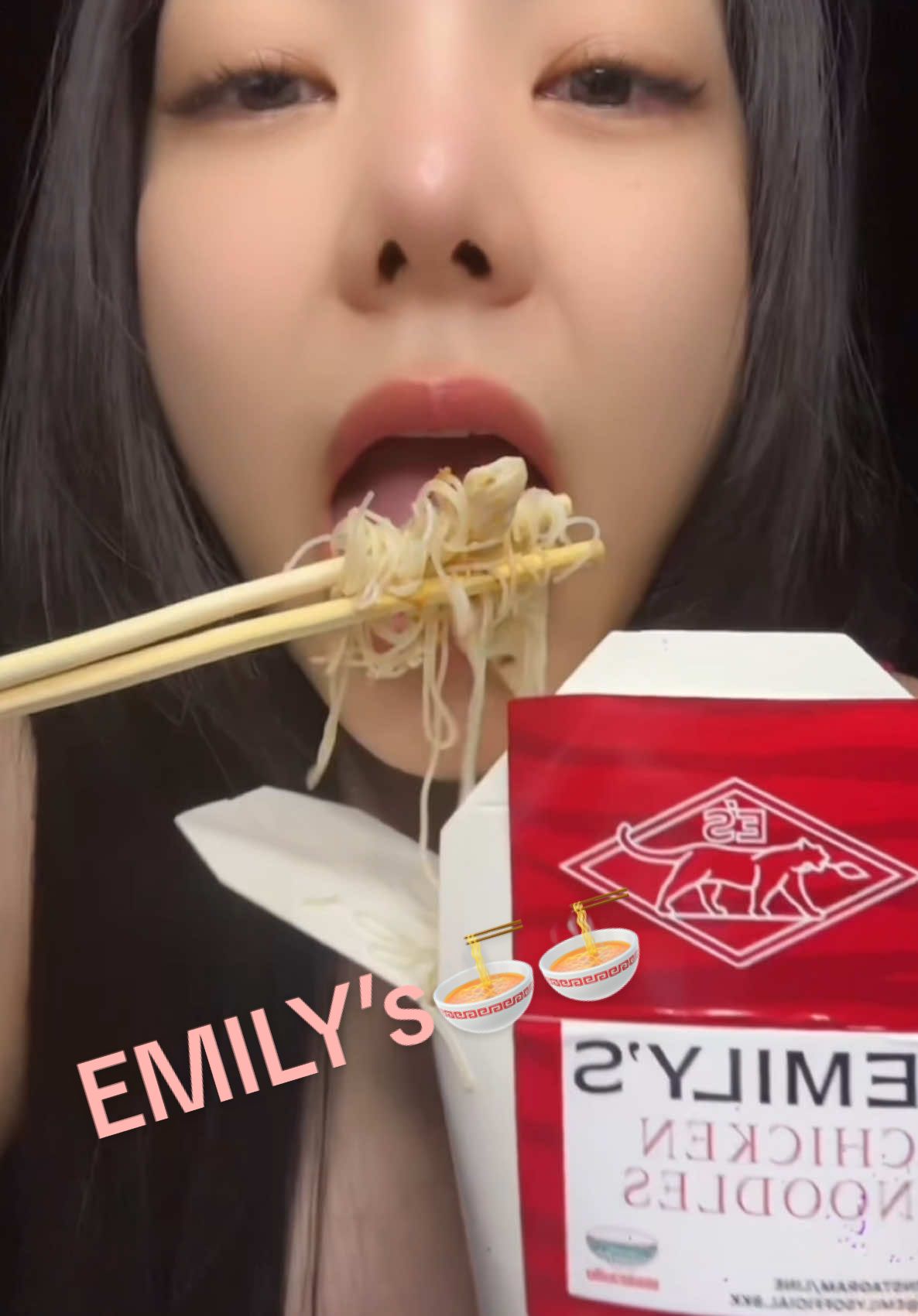 หมี่ไก่ฉีก #หมี่ไก่ฉีก #emily #ชอบกิน #กินกับtiktok #ติกต๊อกพากิน #วันนี้กินอะไรดี #ขึ้นฟีดเถอะ #อย่าปิดการมองเห็น 
