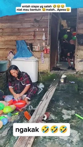 entah sapa yg salah🙄🙄  #fyp  #viral  #videolucu  #videoviral  #katakatalucu  #komedi
