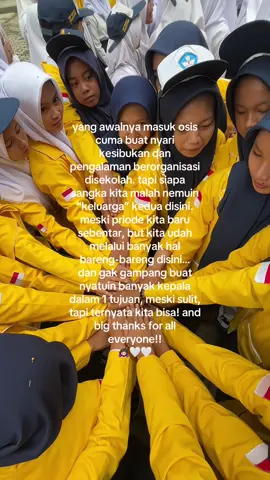 proud of you guys!! 🤍 #jhs #osis #organisasi #keluarga #bestfriend #alltoowell #taylorswift #fyp #Wink 