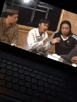 Bagian 47 | jangan pernah melihat seseorang dari luarnya saja #fajarsadboy #MLBBGoldenMonth #MLBB #MobileLegendsBangBang #ariekriting #titikkumpul 