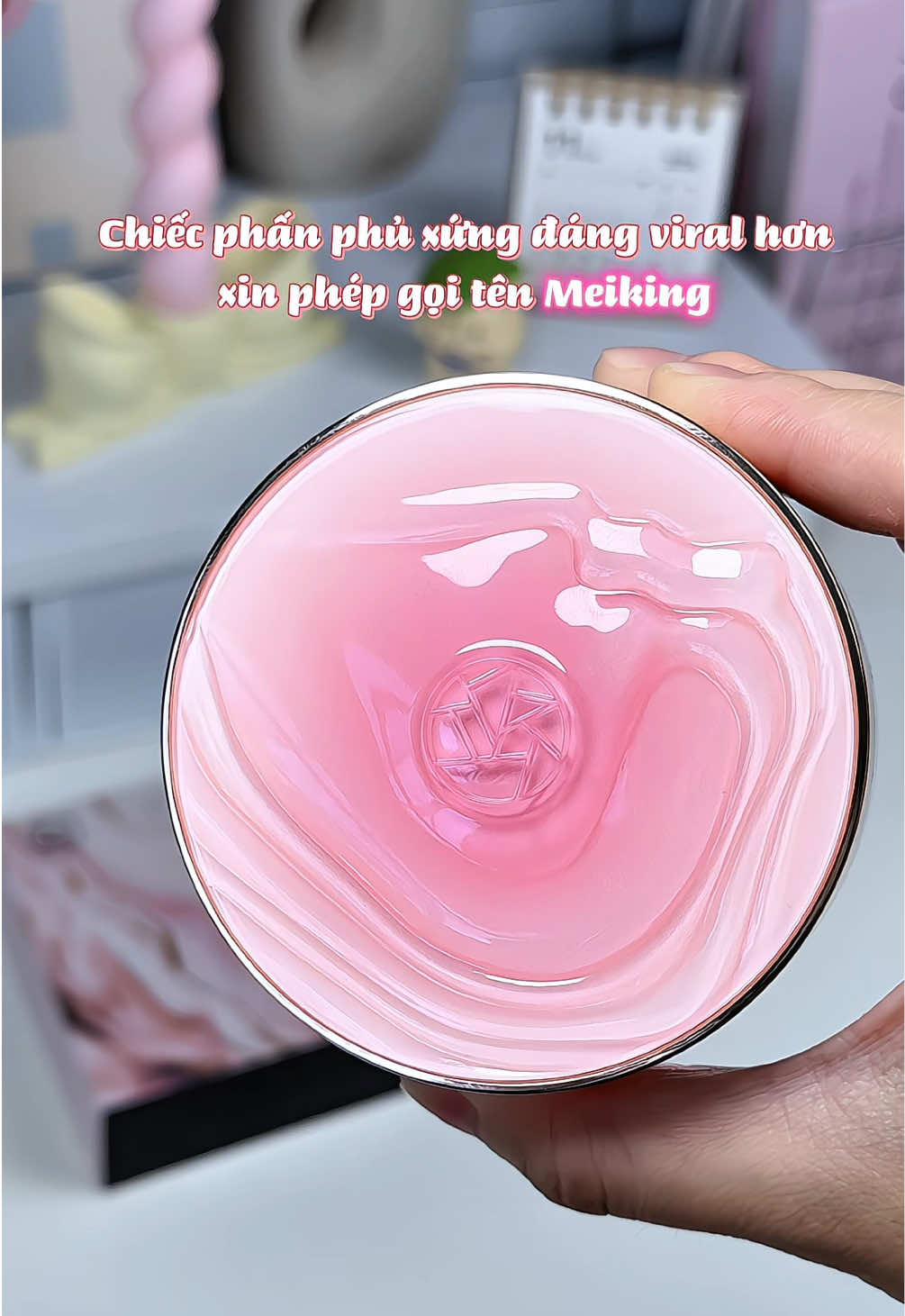 Đã bao giờ nghe phấn phủ dưỡng da chưa mấy bà 🤔 #meiking#phanphukiemdau#tytytrunghoa#phanphuhoahong#reviewlamdep#myphamnoidiatrung#unboxing#hanhtinhunbox#domakeup#trangdiem#beautyblogger#khoanenmakeup 