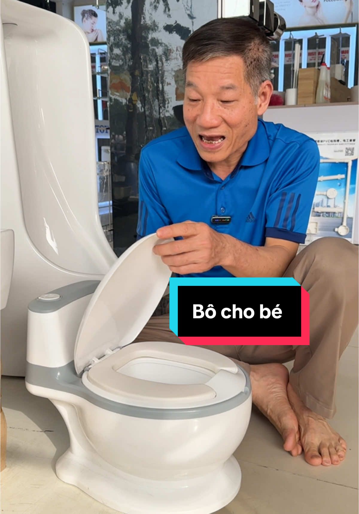 KUMALL bô vệ sinh cho bé hàng nhựa có đệm mút ngồi không lạnh #conhieumauluachon #thinhhanh 