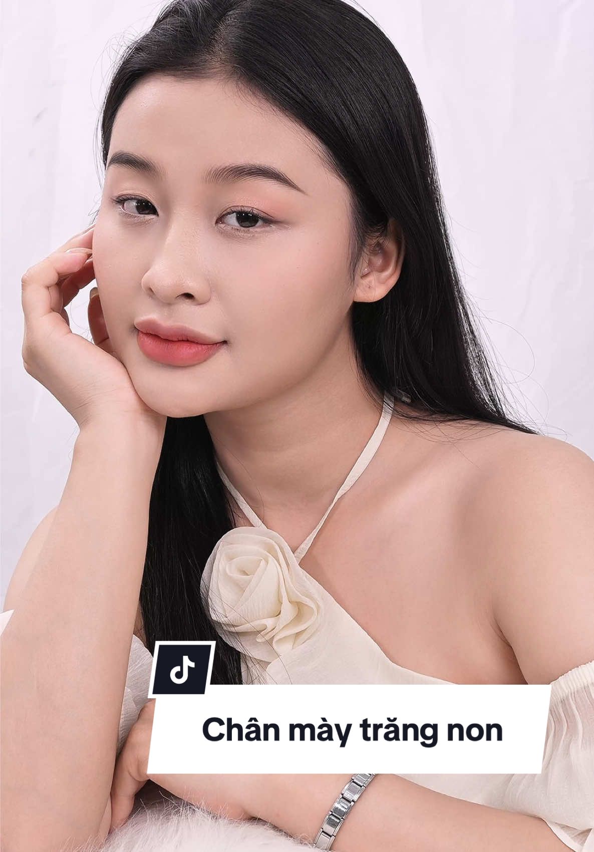 Chân mày trăng non 😀 #longmay #hairstroke #xuhuong #viral #trending #shading #fyp #minhtrầnhaberi #eyebrows #dieukhacchanmay 