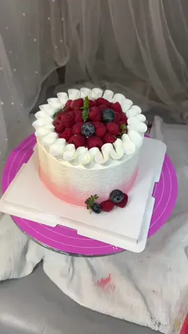 Learn in seconds fruit cake #fyp #cakedecorating #cutecake #cakemaking #fruitcake #cakelearning 