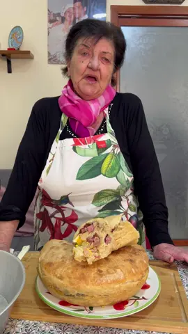 Il Tortano napoletano di Zia Teresa per Pasqua #ziateresa #ziteresa #cucinatradizionale #tortanonapoletano #casatiello