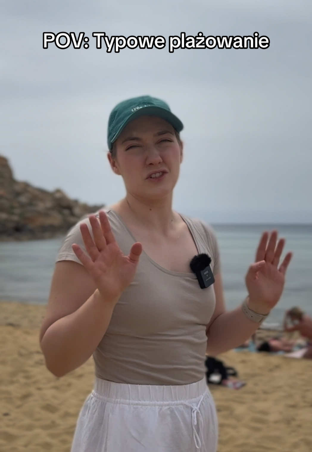 Co jest dla Was najbardziej wkurzające na plaży? 🫣 @Nicole Węcławiak #wakacje#komedia#śmieszne