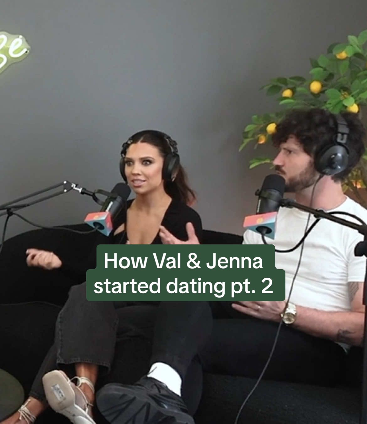 You can’t miss this conversation! Such a fun episode with @jennajohnson  @valentin @Taylor Lautner @Tay Lautner  S1: Jenna Johnson and Val Chmerkovskiy: Dancing Through Life and Loss  #thesqueezepodcast #thesqueeze #dwts @DWTS Live!  