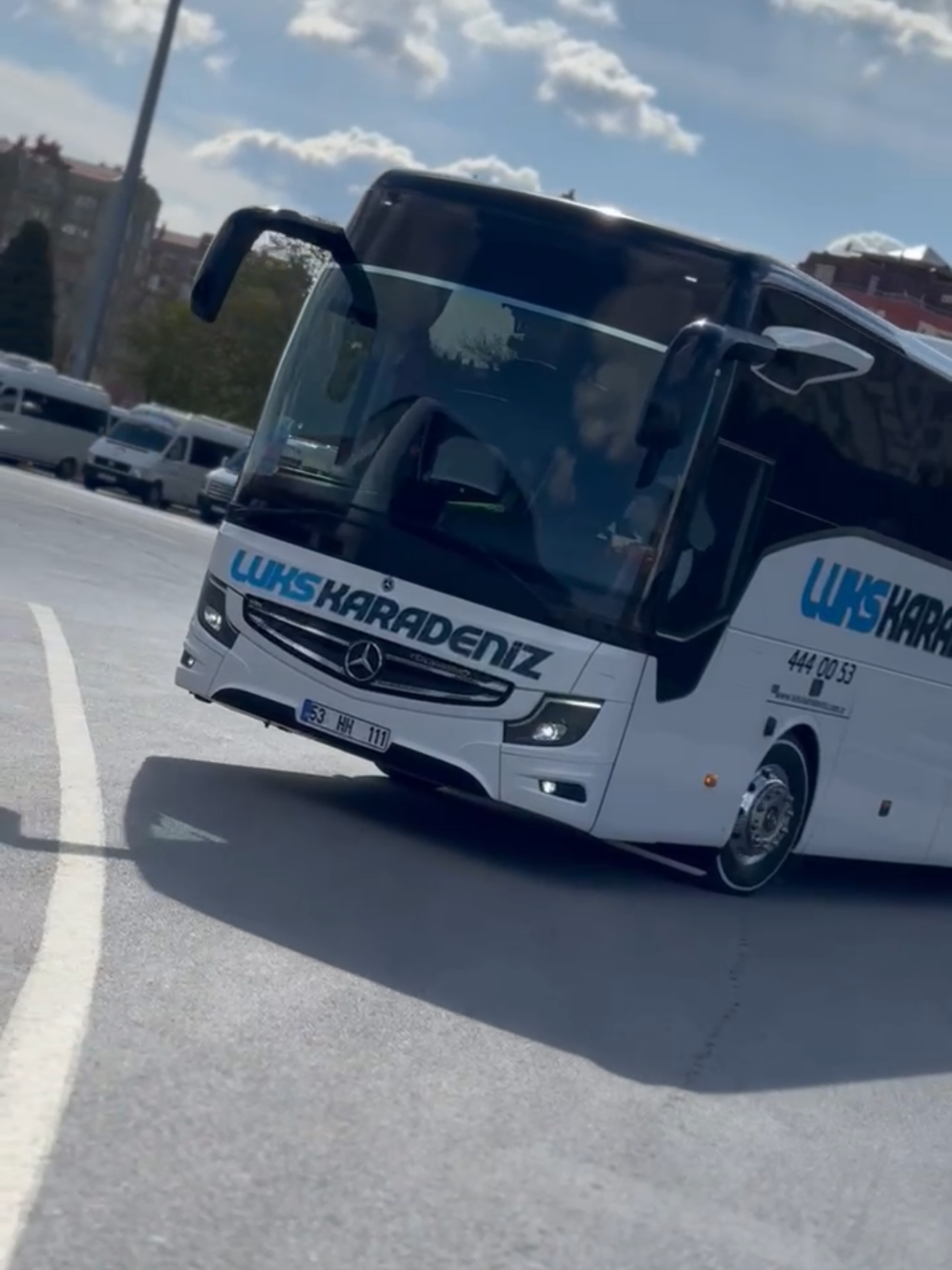 #güncel #yeniden #otobüssevdalıları #otobüs #otobüscüleralemi #keşfetteyizzz #keşfett #arabavideoları #keşfetbeniöneçıkar #ankara #istanbul #rizeli53 #rize 