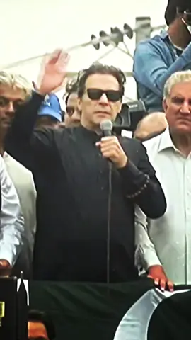 عمران خان اکیلا پاکستان کو نہیں بچائے گا، آپ بچائیں گے  آپ میرے ساتھ مل کر پاکستان کو آزاد کریں گے۔