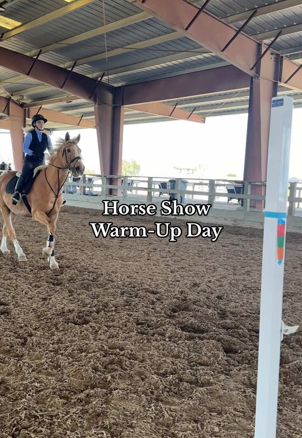 Let’s go to the warm-up day at my jumper show! #equestrian #showjumping #hunterjumper #equitation #horseshow #jumpinghorse #grandprixhorse #horseriding #woodsidehorsepark #equestriansport #equestrianstyle #fypシ #equestrianlife 
