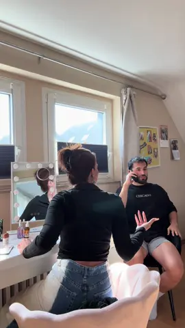 BBL Ex? 👀😡 #couplegoals #couplestiktok #fyp #couple #fürdich #foru #reaction #ex #hospital #girlfriendprank #prankvideo 