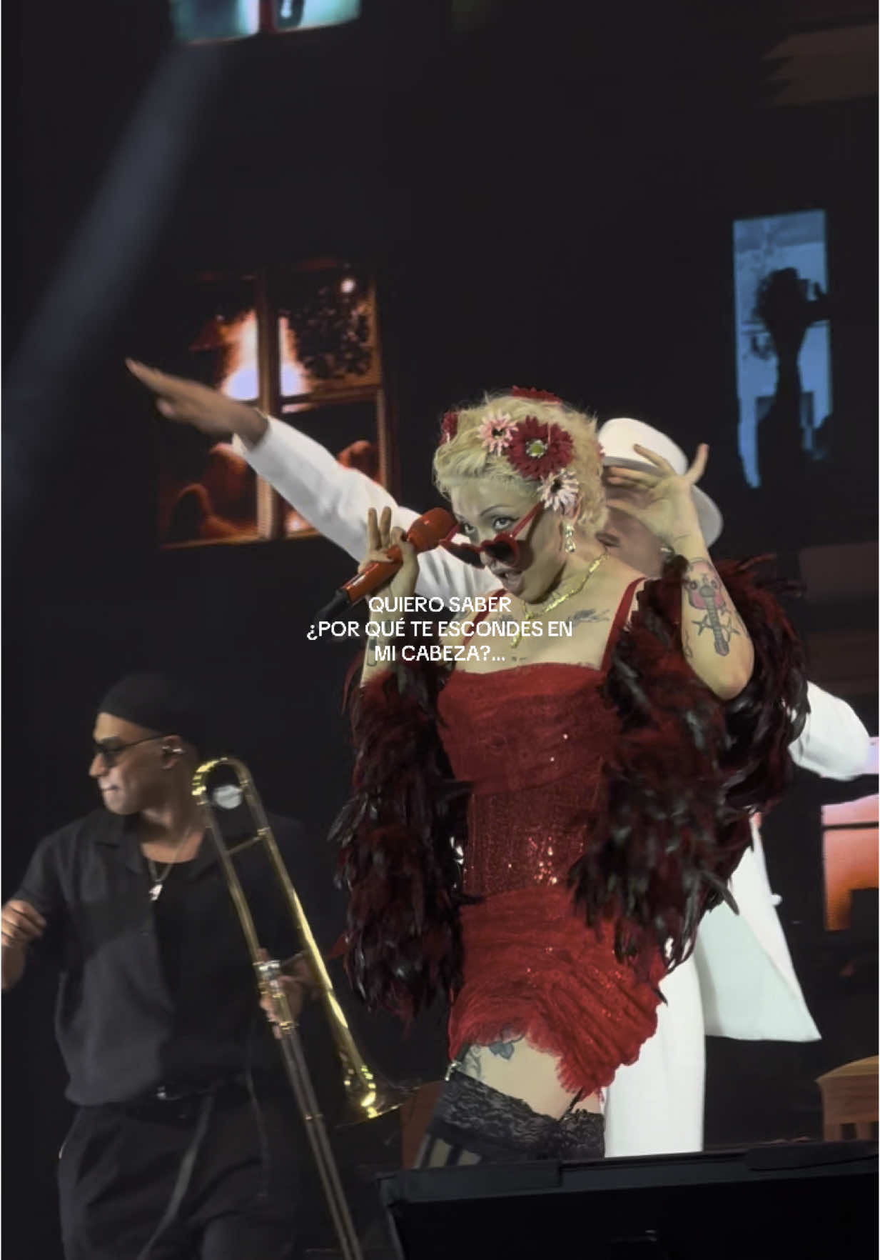 @Mon Laferte ☺️😍#monlaferte #monlafertefans #monlaferteedit #concierto #fiestadelmar #paratii #paratiiii #fyp #viralvideos #eldiablo #ciudaddelcarmen 
