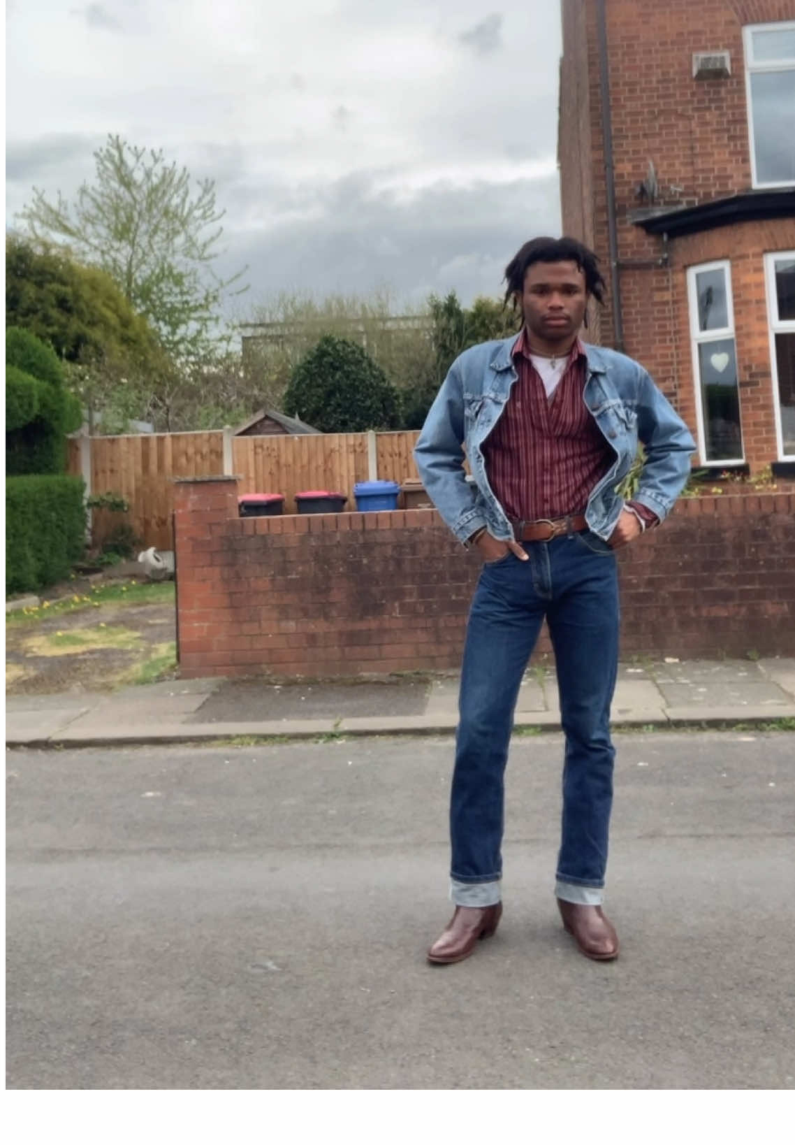 a monday outfit for ya #OOTD #ooftd #westernfashion #westernwear #denimondenim #doubledenim #cowboyboots #levis #leejeans #fitcheck #fashion #70sfashion #vintagefashion #fyp #vintage 