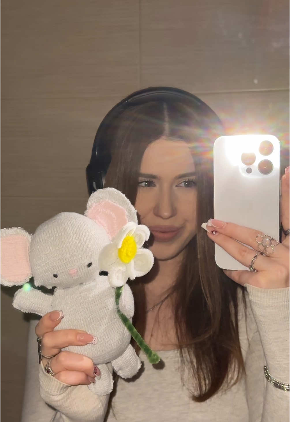 Aaa uwielbiam jej uszy 🐭🤍 #DIY  #plushie #gift #tutorial 