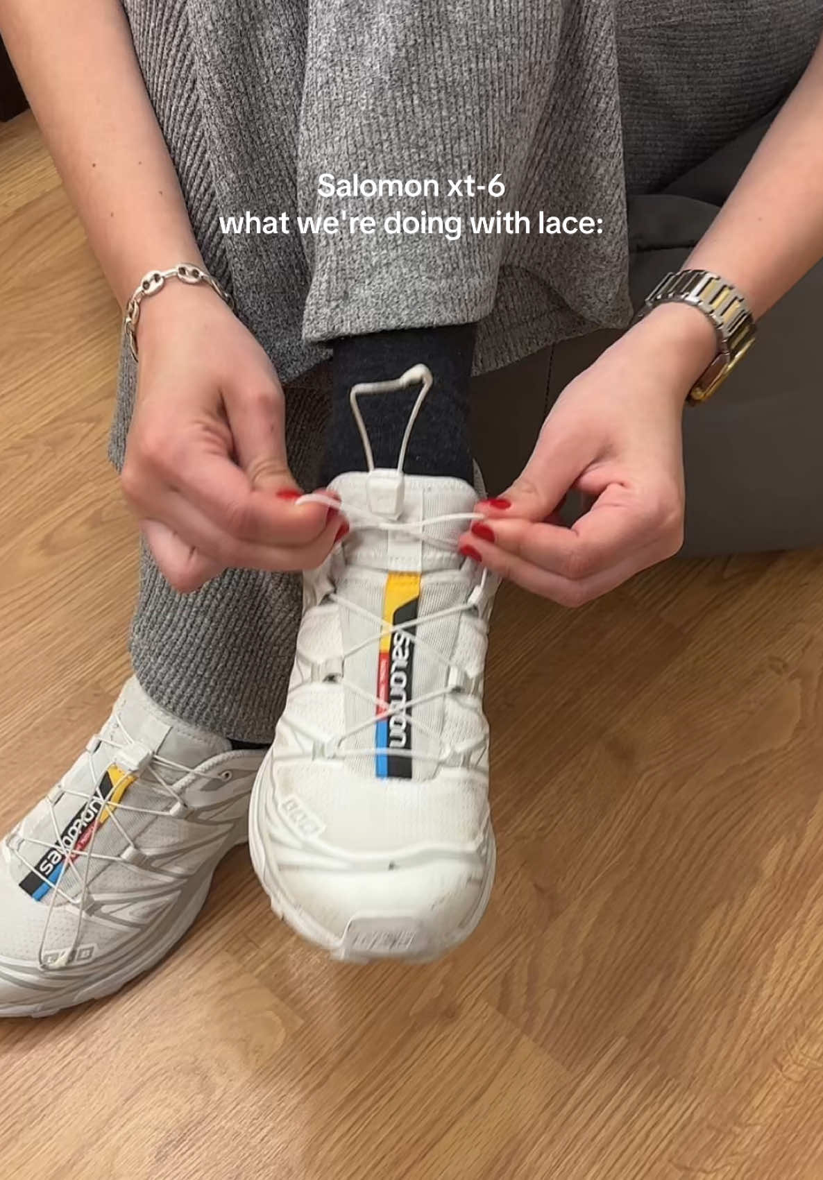 Truco de mis zapatillas favoritas @Salomon 🩰🫰🏻 #salomon #salomonsportstyle  #salomonxt6 #salomonsneakers #trucos #hack 