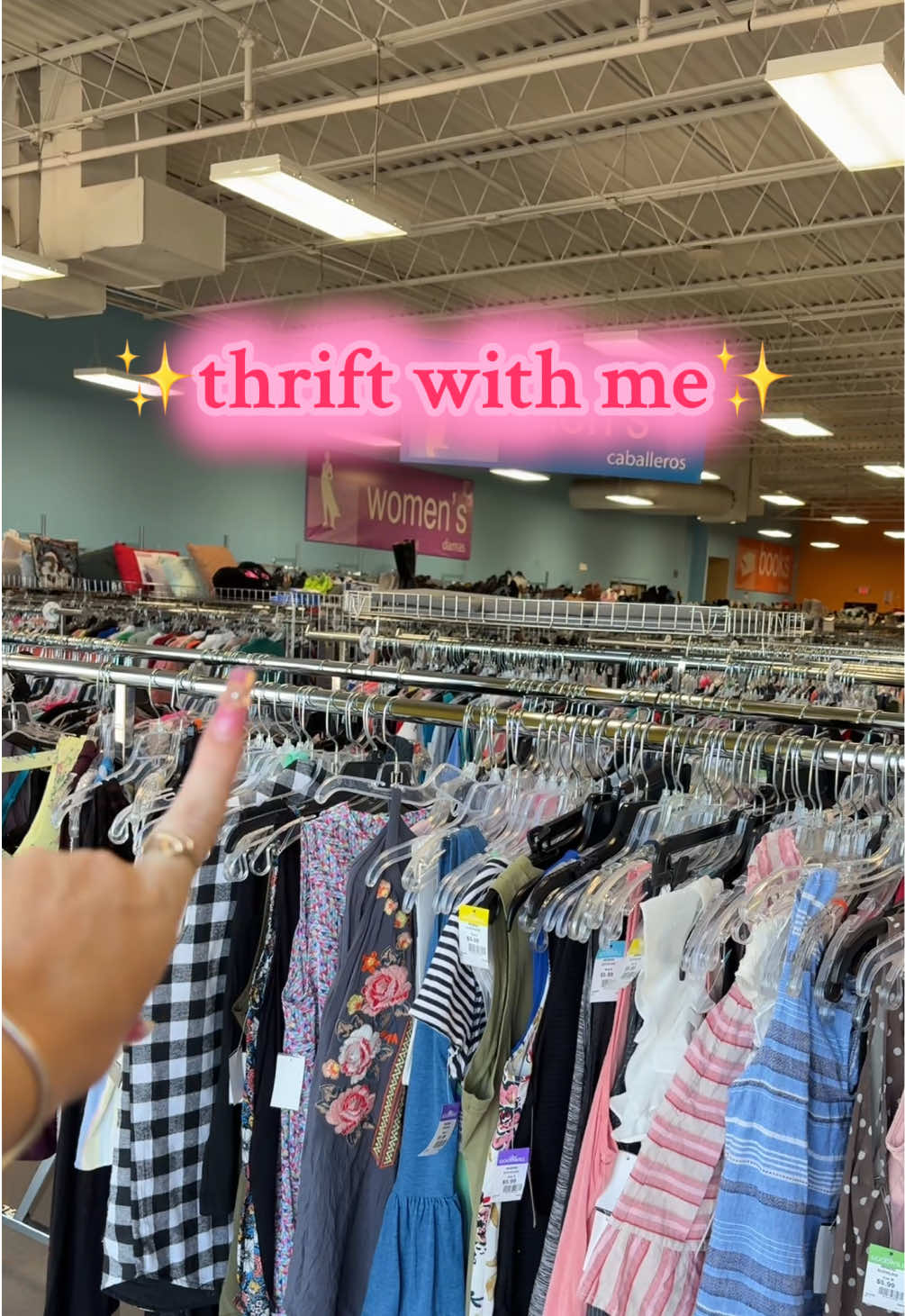 $1.29 day at goodwill 💖 #thrifting #thriftwithme #goodwill #shopwithme 