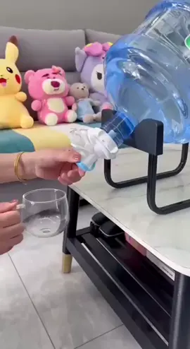 Suporte Removível Para Bebedouro De Água Potável Torneira Bebedouro galao 20L. Compre na Shopee agora!  #agua  #bebedouro 