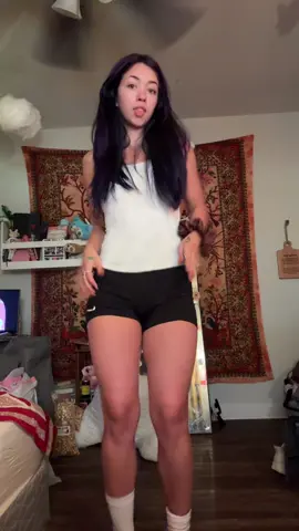 I somewhat learned the dance 🕺🏽🕺🏽