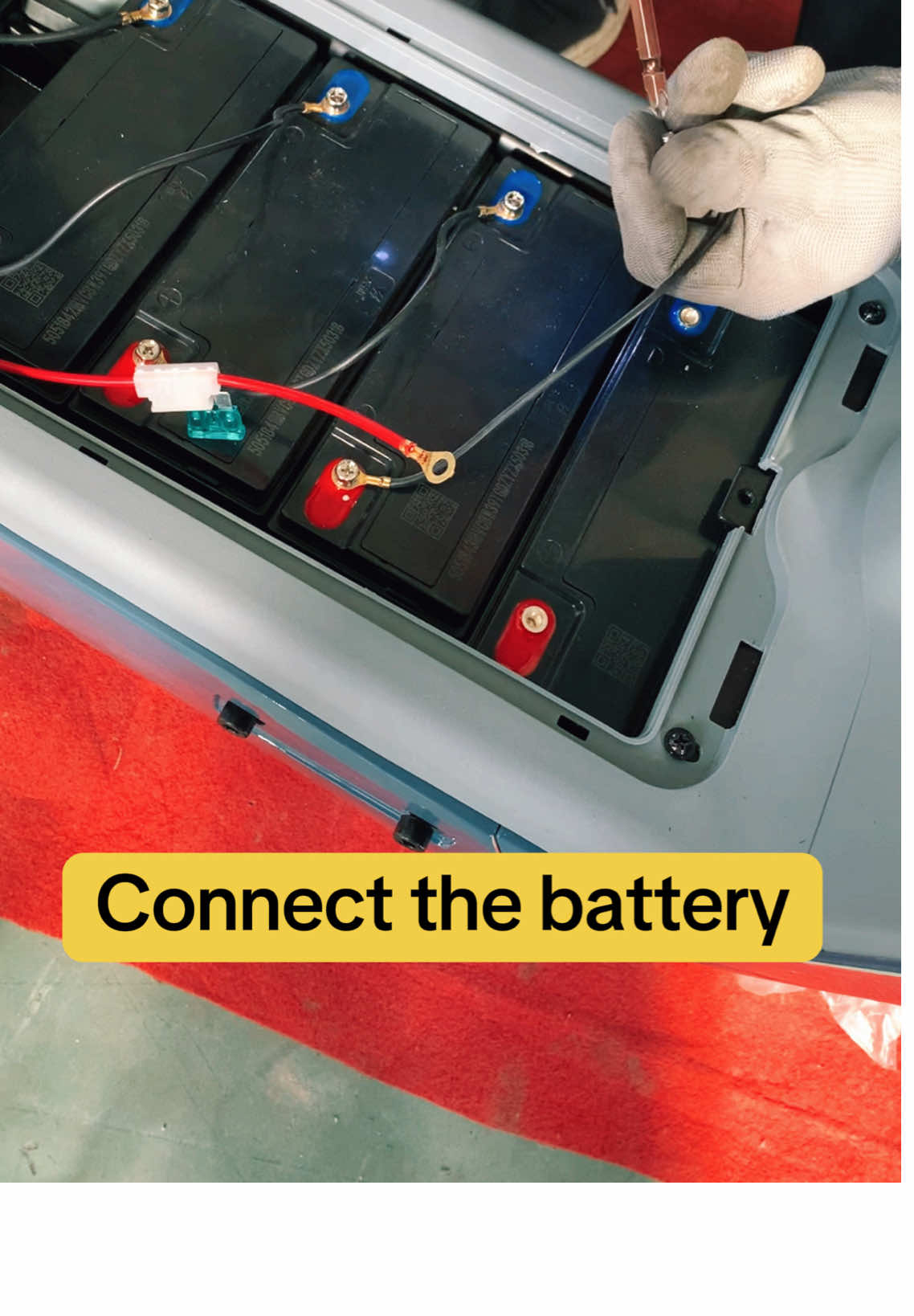 This video will tell you how to connect lead-acid batteries. #exhibition #cantonfair #canton #cantonfair2024 #广交会 #广州 #sourcing #GlobalTrade #ebike #ExportWorldwide #ChinaFactory #bicicletaeletrica #fyp 