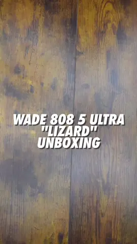 LINING WADE 808 5 ULTRA 