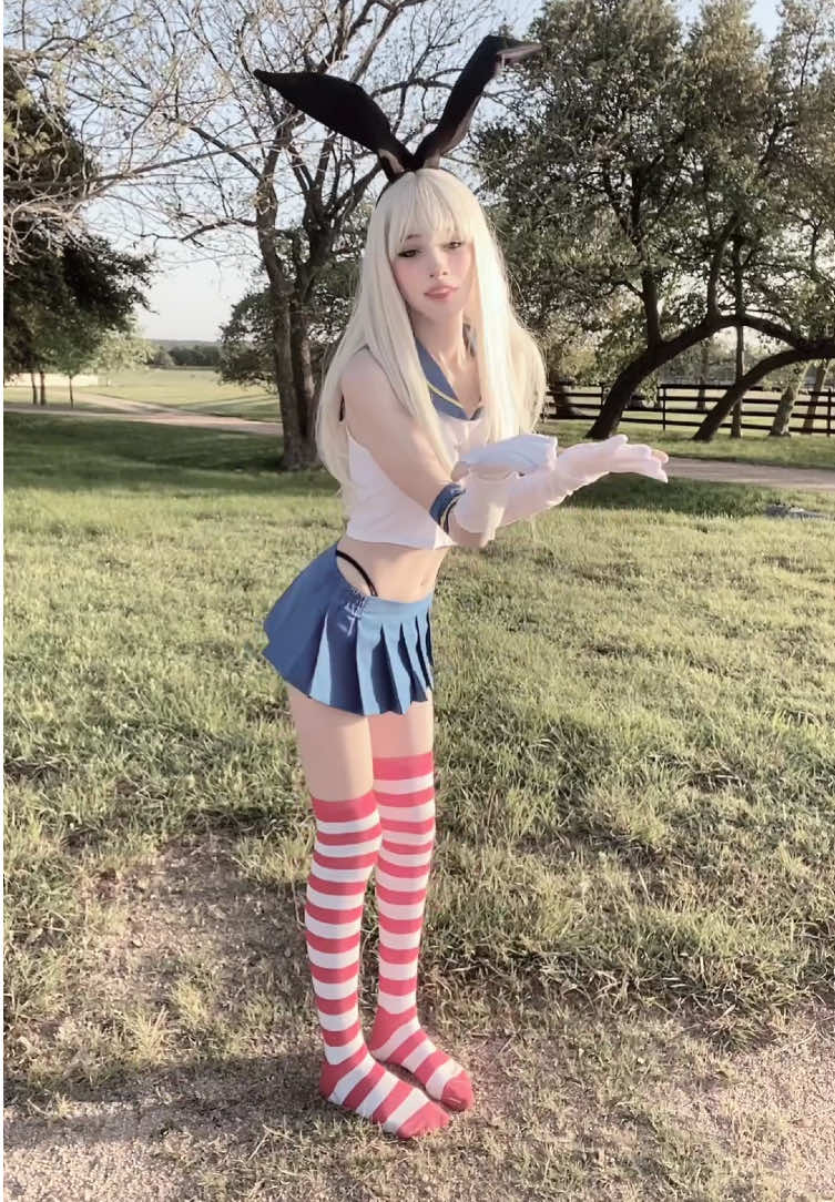 Too lazy to actually learn the dance #shimakaze #anime #cosplay 