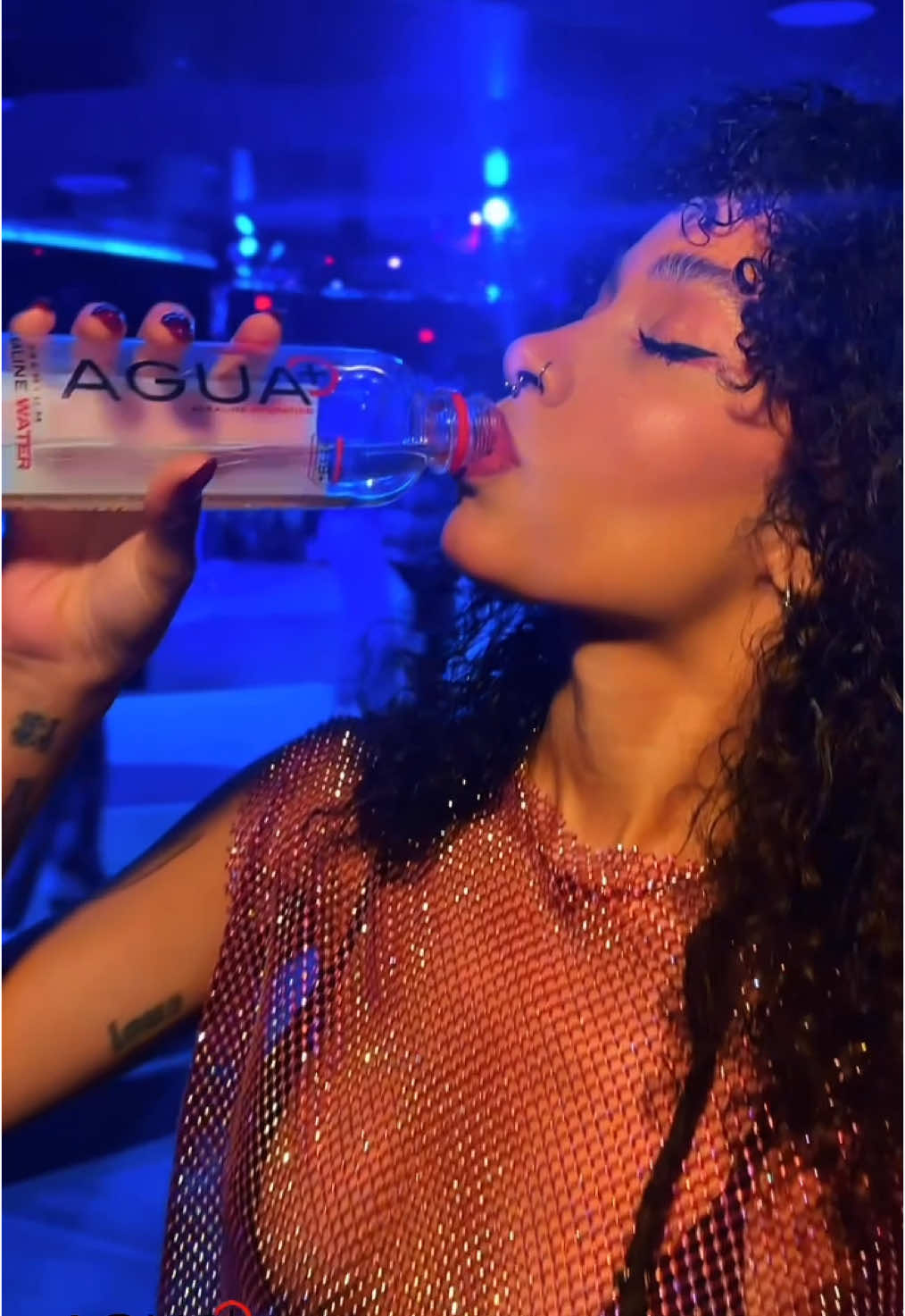 Staying hydrated with @Agua Plus Alkaline ❌➕💧 #aguaplus #hydration #hydrate #phbalance #water #alkaline 