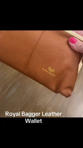 This kiss lock leather wallet clutch by Royal Bagger is roomy enough to hold cash and cards, plus your phone and lipgloss! This is true leather exterior and interior leather trim. Under 20 bucks, multiple colors, RFID protection, and available in the TikTok shop. @TikTok Shop 🇺🇸 @Royal Bagger Bags @Royal Bagger Bags #royalbagger #clutchwallet #leatherwallet #womenswallets #aprilrestock #tiktokshopaprilrestock #rfidprotection #TikTokShop 