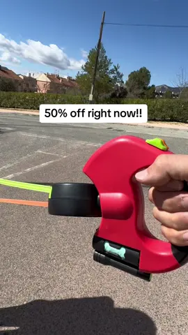 “This leash changed the game for walking 2 dogs at night!” 50% OFF + FREE Worldwide Shipping — Limited Time Only! No more tangles. Built-in flashlight. Total control. Get yours now before it sells out! #dogsoftiktok #musthave #dogmom #dogdad #petproducts #tiktokmademebuyit #doubleleash #doglife #viralproduct #nightwalks #pethack #dogsafety #foryou 