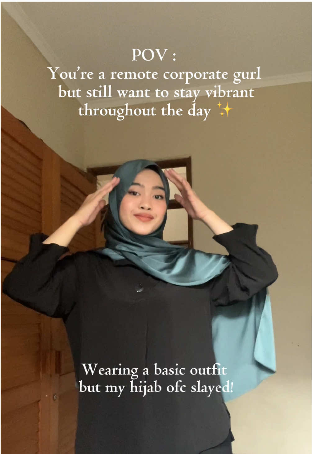 Remote hustle, but make it chic.✨ Even from home, staying comfy and classy is a must—and yes, Nurva completes the look. #Nurva #BeBoldBeYouBeNurva #hijabideas #outfitideas #workoutfit 