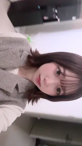 今日なんか顔違う笑 この曲を歌えるようになりたいです♩ #04 #おすすめにのりたい #運営さん大好き #アパレル店員 #韓国 #自炊女子 