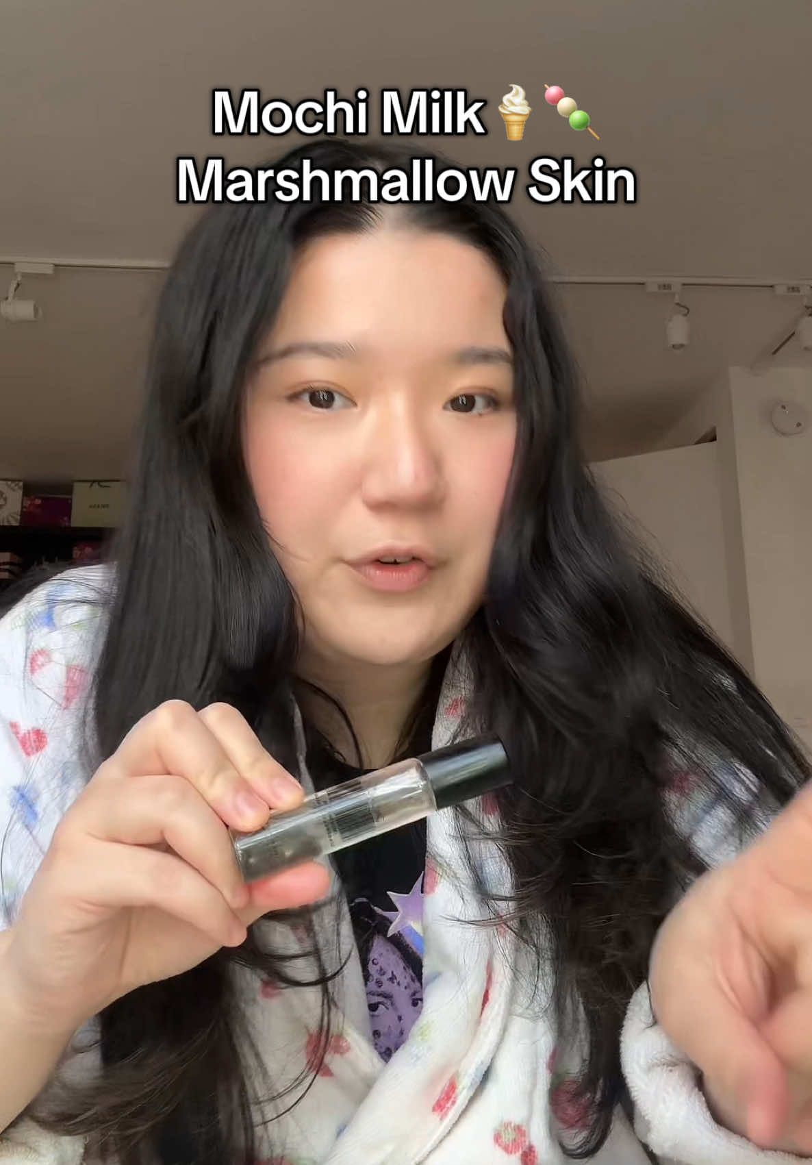 THE dedcool mochi milk perfume is like your skin but sweeter🍡🍦✨for my vanilla girls and marshmallow gourmand lovers hehe it smells like warm vanilla, marshmallow, and a little peach, but somehow still smells like your skin. not too sweet, not too strong just cozy, light, and yummy. it literally melts into your skin and smells a little different on everyone. I def get the hype LOL we love a long lasting affordable perfume that smells like marshmallows and adjusts to your skin and a perfume that smells different on everyone but amazing on everyone HEHE @dedcool #dedcool #mochimilk #perfumetok #perfumetok #fragrancetok #perfume #fragrance #vanillagirl #vanillafragrance #vanillaperfume #smellgood #bodyoil #perfumetiktok #fragrancetiktok #hygeine #everythingshower #everythingshowerroutine #vanillagirlaesthetic #smellgoodfeelgood #perfumes #summerscent #strawberryperfume #longlastingfragrance #longlastingperfume  #gourmandperfume #gourmandfragrance #mochimilkperfume #ttsfragrancelab #fragrancelabtts #tiktokshopmothersday #ttsbeautybesties 