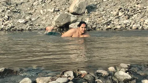 #foryoupage #foryou #biratnagarmuser #सबैले_माया_गर्नु_होला🙏🙏🙏 