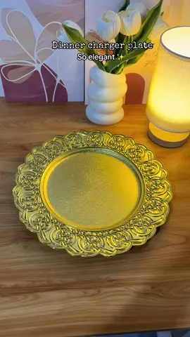 Ang elegant naman pag may ganito na perfect sa kabilaang event. #chargerplate #dinnerchargerplate #craftytray