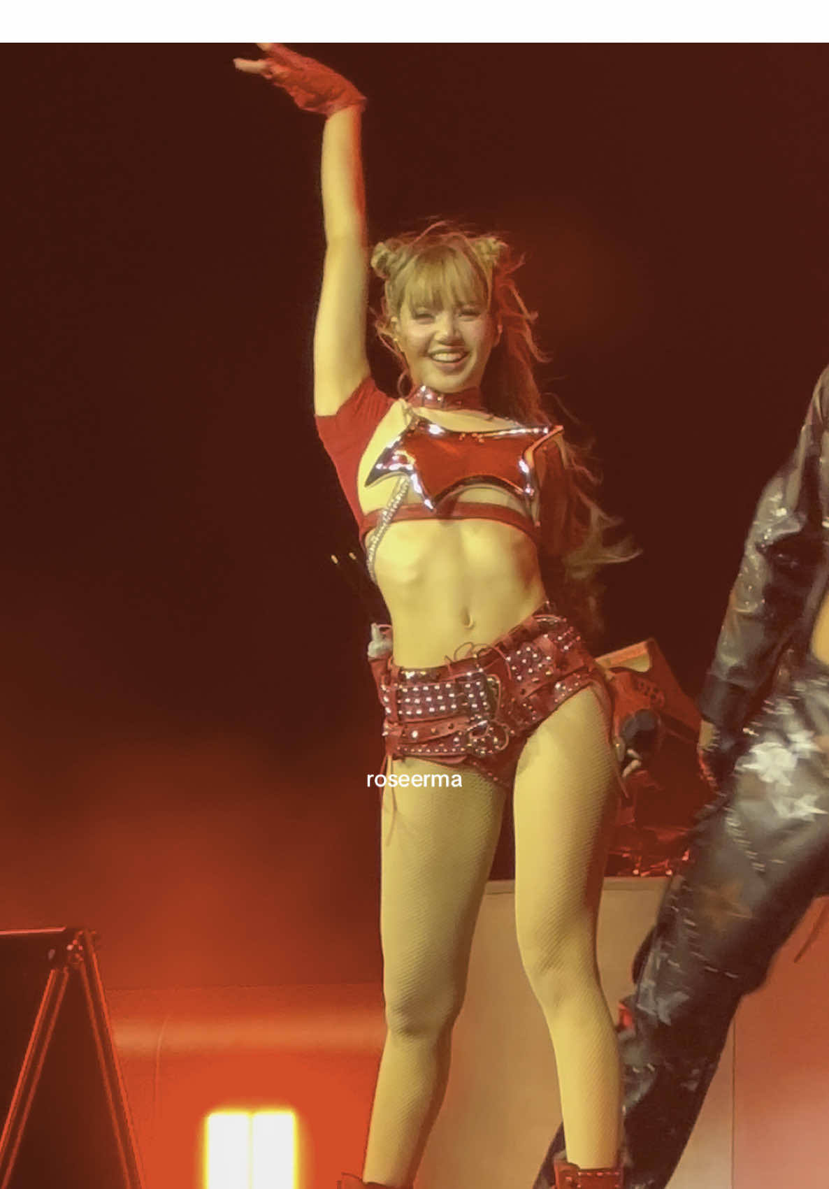 pov: you survived @LISA’s money performance at @coachella. 😮‍💨❤️‍🔥💸#lisa #money #coachella #lisachella 
