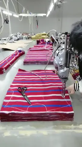 I am a clothing manufacturer in China.I have been running a factory for 26 years. Many brands have cooperated to provide ОEM and ODM.Professional clothing manufacturer,withmany parking spaces, workers responsiblefor on-time delivery, the minimum orderquantity is 100 pieces per piece. #garmentmanfacturing #garmentmanufactrer #clothingmanufacturer #clothingbrand #fashiondesigner #garmentfactory #fashionfactory #clothingfactory #ODM #OEM #b2b #customized #Dress #fashion #Tshirt #brand #fashionfactory