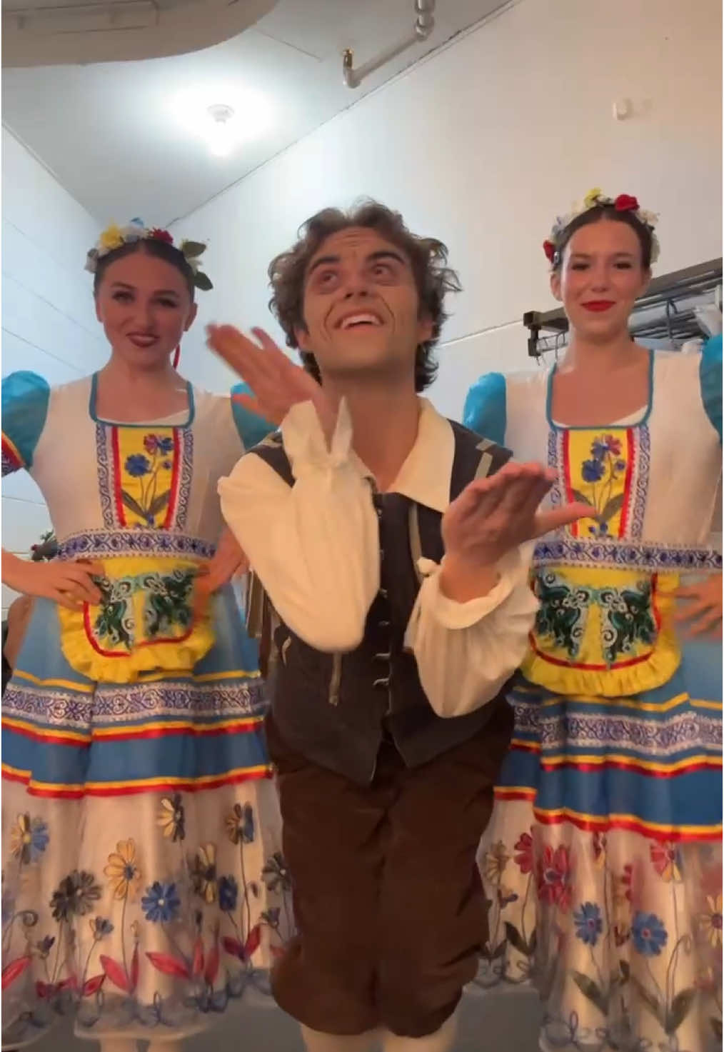 Dr. Cornucopia/Cornelius/Coppélius carries this town with his sick dance moves @zack @chelsea campbell @Tori Whaples #dancerlife #fscdance #coppeliaballet #balletdancer #balletcore #collegedance #dancersoftiktok #dancer #dancersoftiktok 