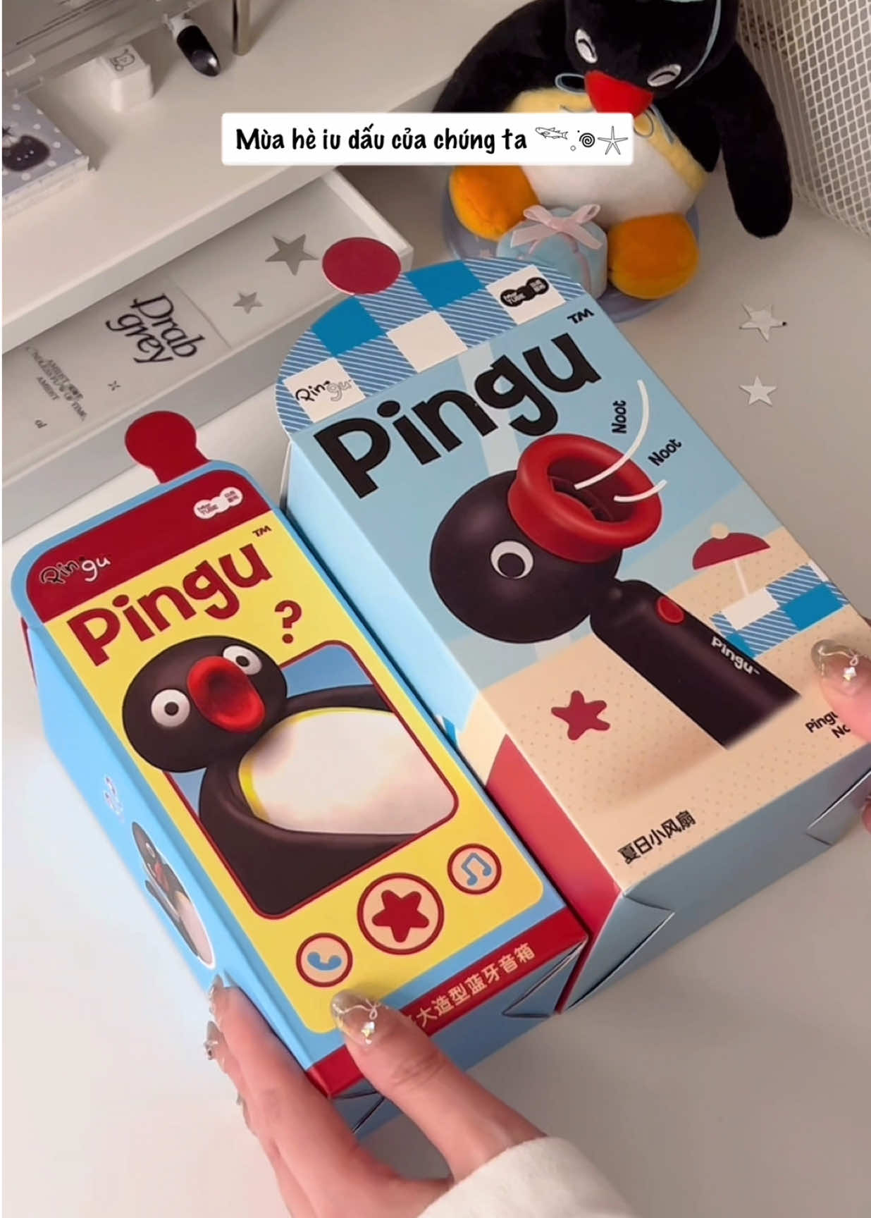 Quạt gió Pingu là mẫu quạt cầm tay mini đang rất được ưa chuộng trong mùa hè 2025, đặc biệt trong giới trẻ nhờ thiết kế dễ thương lấy cảm hứng từ chú chim cánh cụt Pingu và tính năng tiện lợi #pingu #toye #Summer #summervibes #quatcamtayminicaocap 