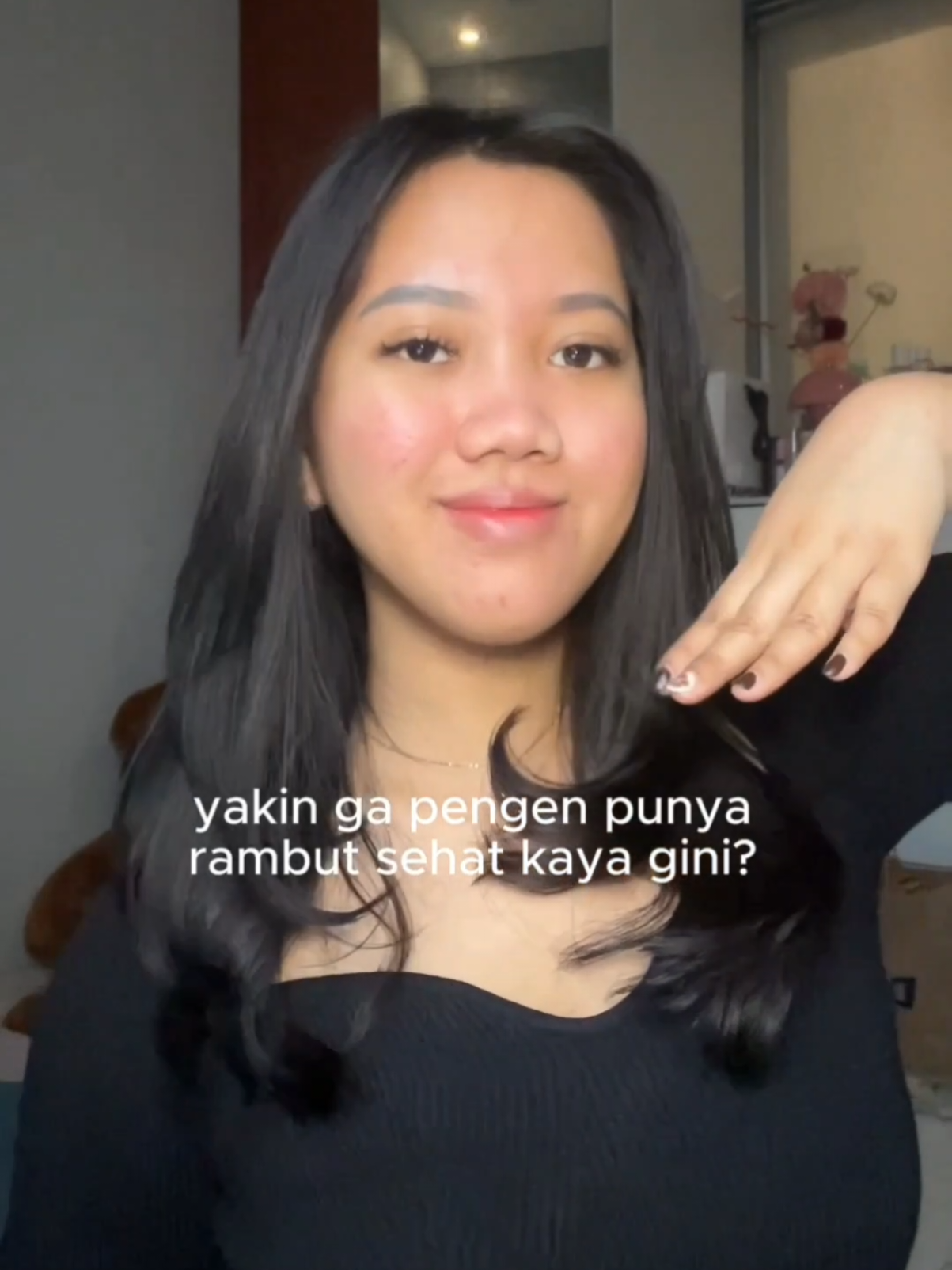 2025 masih punya rambut kusut?gak banget deh yaa,buruan cobain produk @kelayahairtreatment ‼️✨️ #HempasKusutAntiNyangkut #FeelTheNature 