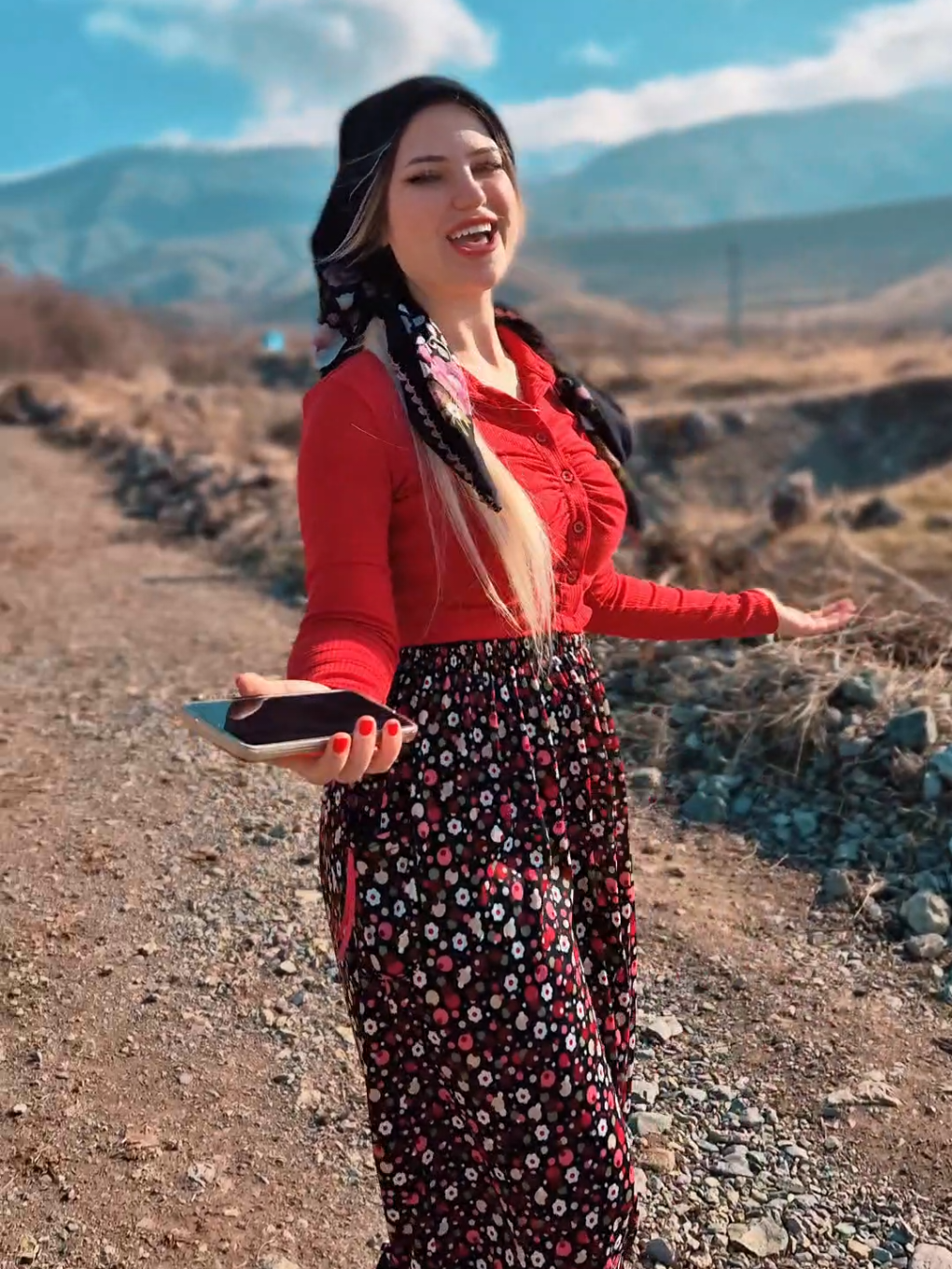 Beğeni yorum ve kaydetmeyi unutmayalım canlar😇  #germany🇩🇪 #france🇫🇷 #frankfurt  #şarkı #müzik #akım #trendmüzik #ankarahavası 