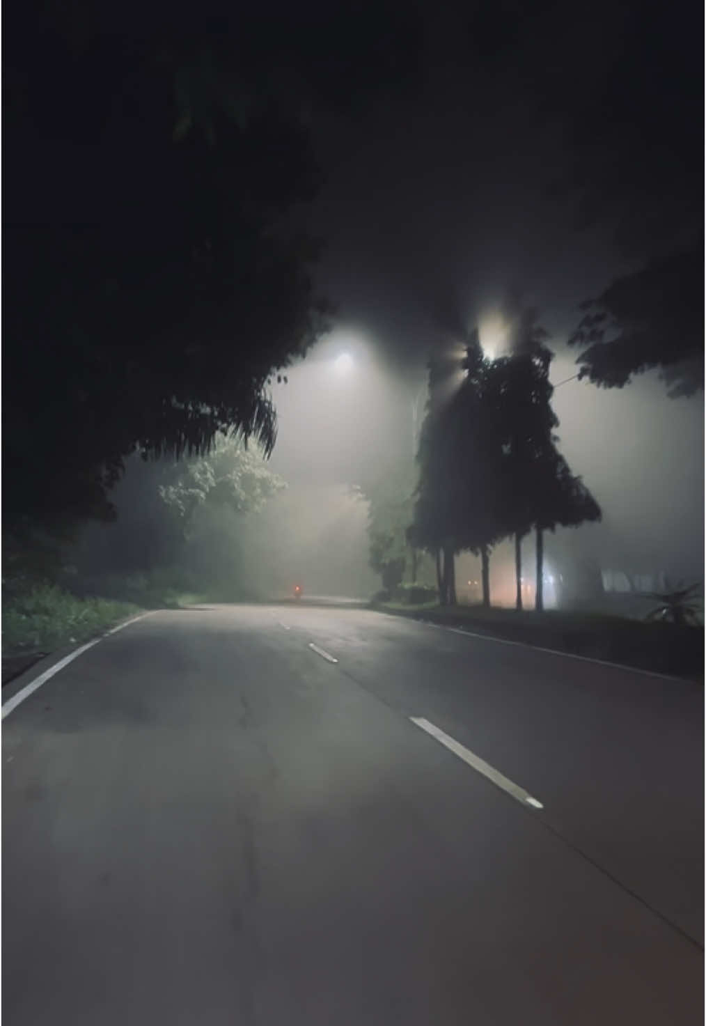 Jalur 2 tenggarong di jam 12 malam vibes nya beda#fypシ #tenggarong #tenggarongsebrang 