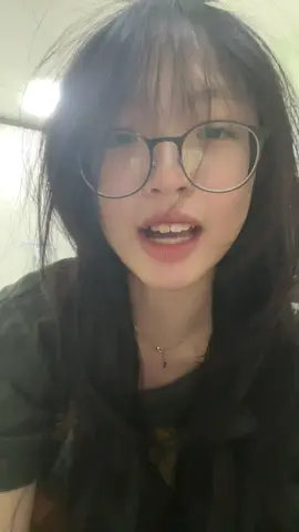 i look at hot women more than men