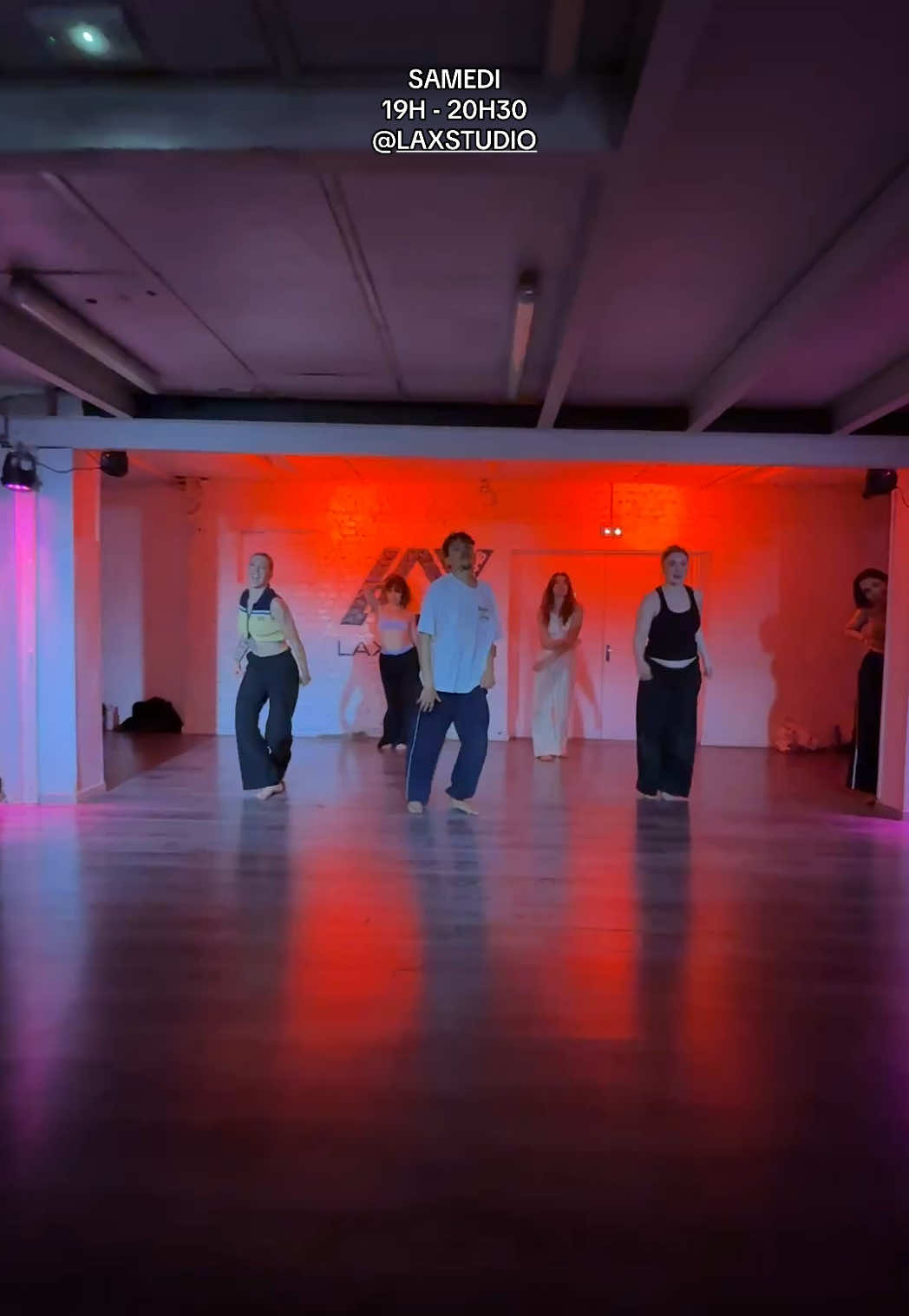 Si toi aussi tu veux venir danser tu peux 😉 #laxstudio #danseparis 
