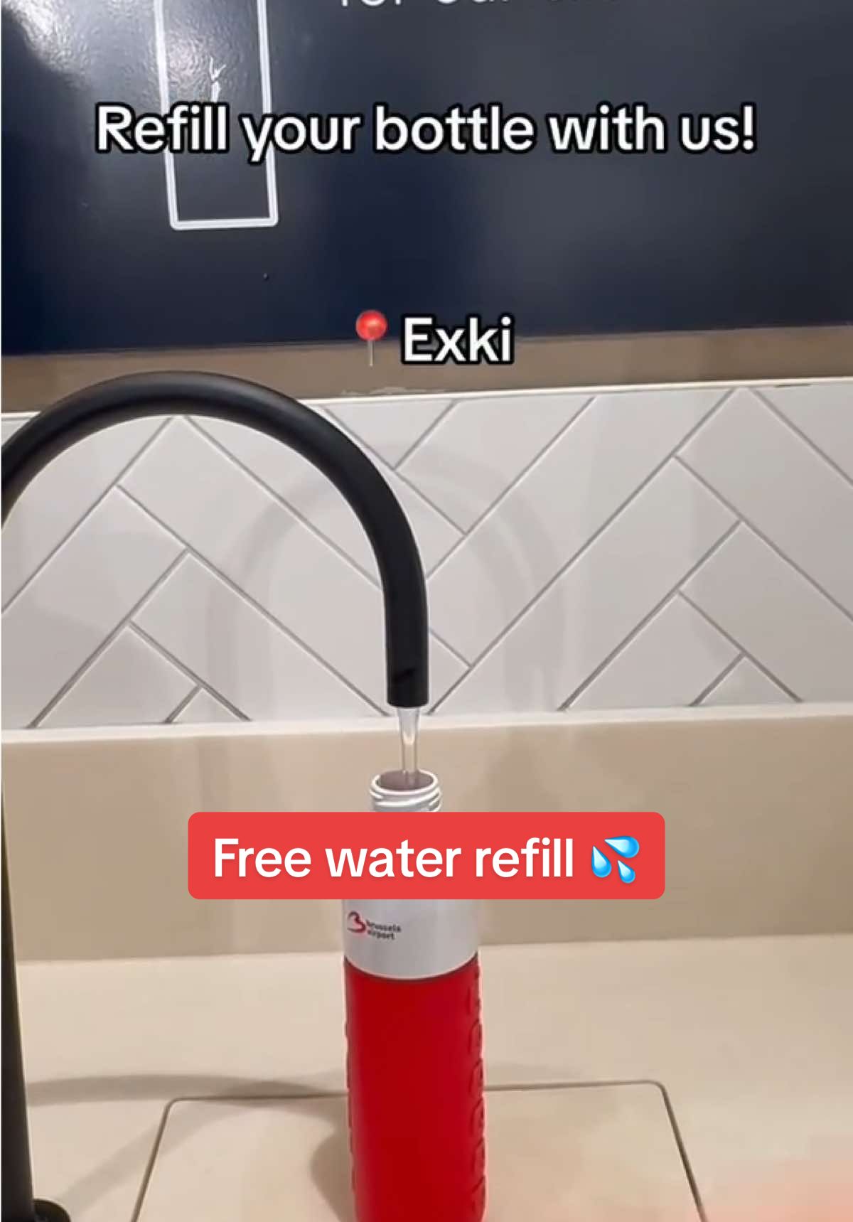 Refill your water for free at Brussels Airport! Just take your empty water bottle and stay hydrated before take-off. 😊 #stayhydrated #airporthack #fillandfly #brusselsairport #wearebrusselsairport