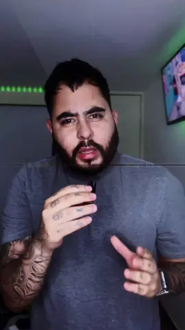 Esta es la TRADUCCIÓN COMPLETA de “Tlalalero Tralalá”
