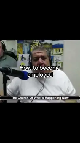 How to get a job #fyp #joeydiaz #foryoupagе #viral #comedyvideo #memestiktok #creatorfund #motivation #usa #podcastclips #podcasts #blowup #views #comedian 